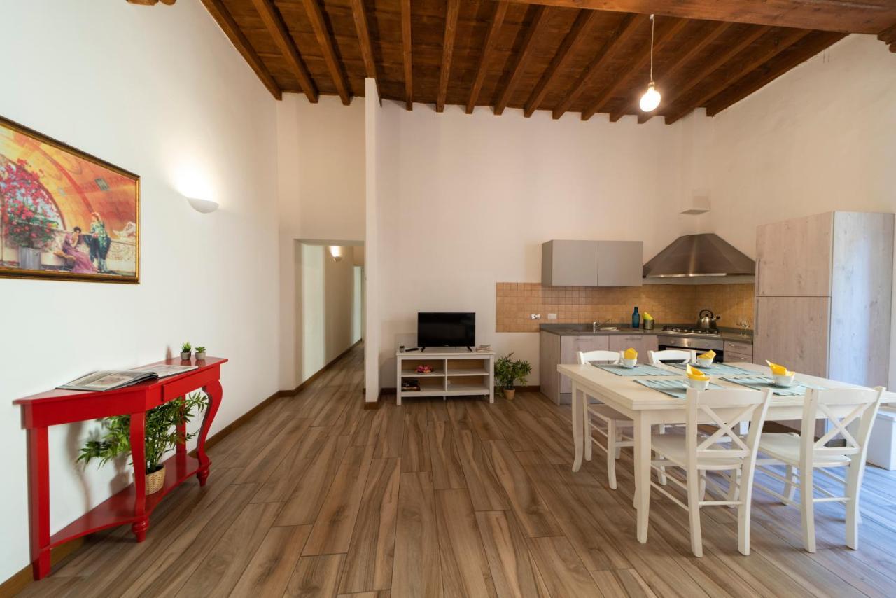 Residenza Santa Croce Daire Floransa Dış mekan fotoğraf