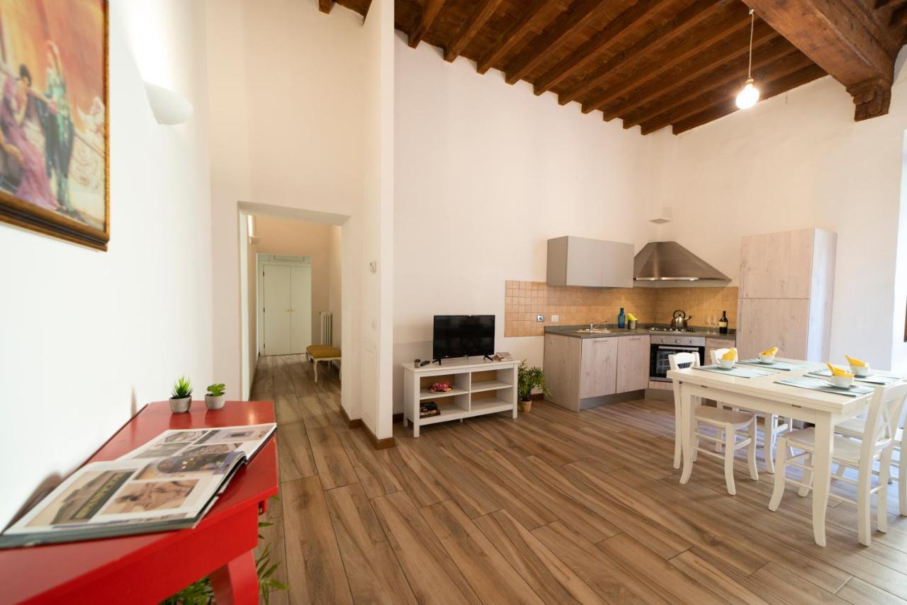 Residenza Santa Croce Daire Floransa Dış mekan fotoğraf